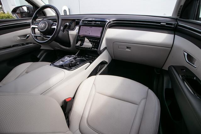 Hyundai TUCSON 1.6 T-GDI PHEV Premium Sky 4WD - All-in rijklrprs | Schuif/-kanteldak | Leer | Stoelv+vent. | Trekhaak