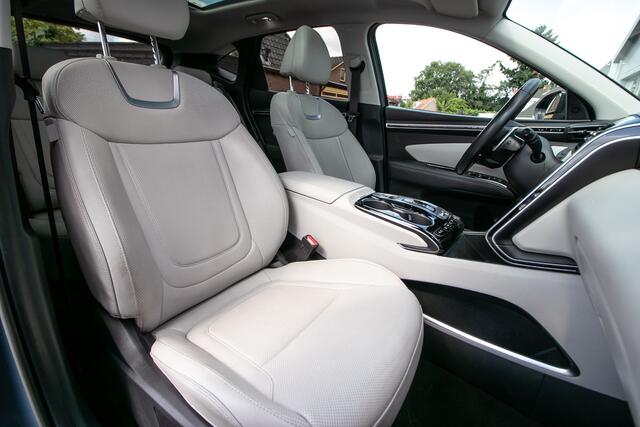 Hyundai TUCSON 1.6 T-GDI PHEV Premium Sky 4WD - All-in rijklrprs | Schuif/-kanteldak | Leer | Stoelv+vent. | Trekhaak