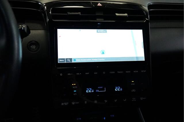 Hyundai TUCSON 1.6 T-GDI PHEV 195kW/265pk Aut6 N Line Sky 4WD PANORAMADAK + ADAPT.CRUISE + LANE ASSIST + KRELL AUDIO + DODEHOEK MELDER + STOELVERWARMING V&A + STUURVERWARMING + STOELVENTILATIE + NAVIGATIE + 360 CAMERA + PARKSENSOREN + 19" LM-VELGEN!!