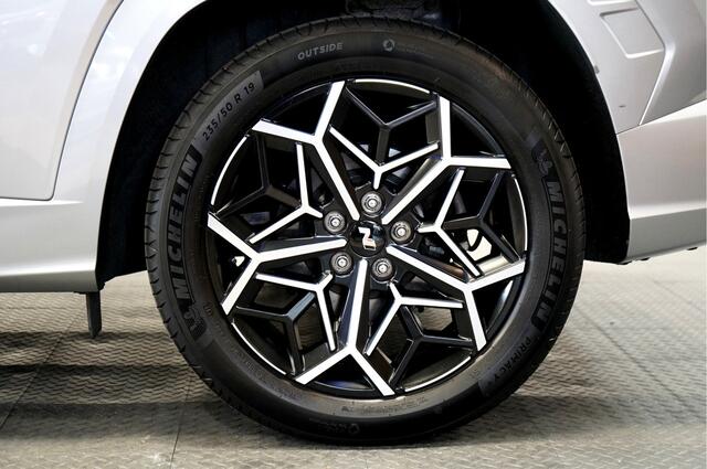 Hyundai TUCSON 1.6 T-GDI PHEV 195kW/265pk Aut6 N Line Sky 4WD PANORAMADAK + ADAPT.CRUISE + LANE ASSIST + KRELL AUDIO + DODEHOEK MELDER + STOELVERWARMING V&A + STUURVERWARMING + STOELVENTILATIE + NAVIGATIE + 360 CAMERA + PARKSENSOREN + 19" LM-VELGEN!!
