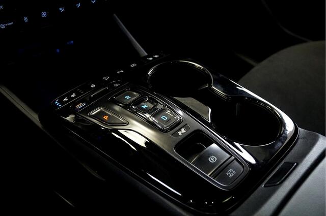 Hyundai TUCSON 1.6 T-GDI PHEV 195kW/265pk Aut6 N Line Sky 4WD PANORAMADAK + ADAPT.CRUISE + LANE ASSIST + KRELL AUDIO + DODEHOEK MELDER + STOELVERWARMING V&A + STUURVERWARMING + STOELVENTILATIE + NAVIGATIE + 360 CAMERA + PARKSENSOREN + 19" LM-VELGEN!!