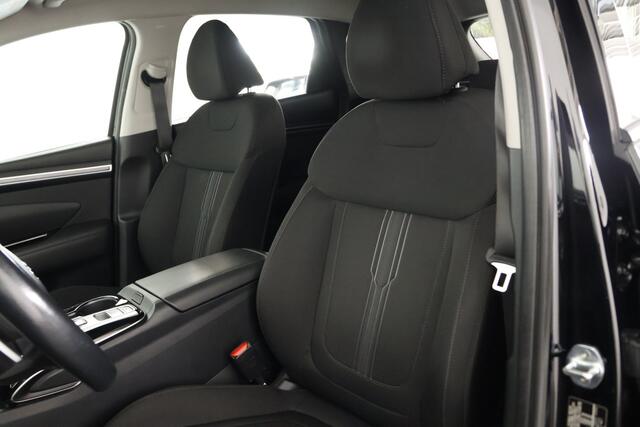 Hyundai TUCSON 1.6 T-GDI PHEV Comfort Smart 4WD / LED / CarPlay / ACC / Cam