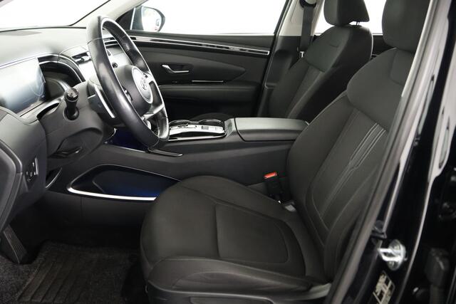 Hyundai TUCSON 1.6 T-GDI PHEV Comfort Smart 4WD / LED / CarPlay / ACC / Cam
