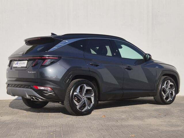Hyundai TUCSON 1.6 T-GDI MHEV Premium Automaat / Apple Carplay Android Auto / Allseason banden / Stuur-, Stoel en Achterbankverwarming / Adaptief CC / Achteruitrijcamera / Stoelventilatie / Trekgewicht 1650 kg / Elektrische achterklep /