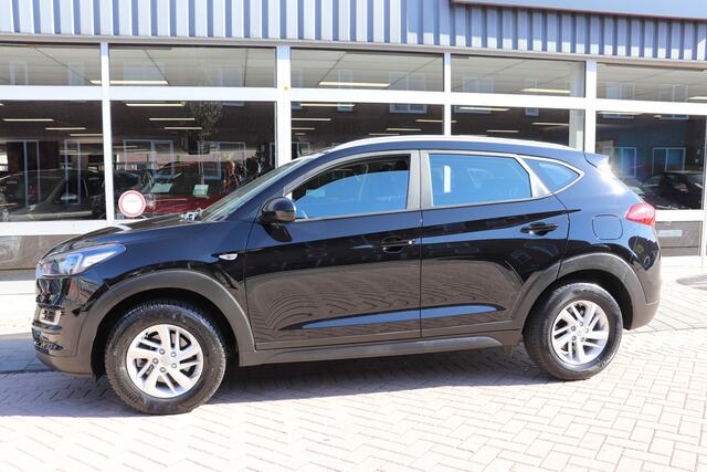 Hyundai TUCSON 1.6 GDi i-Motion Navigatie.