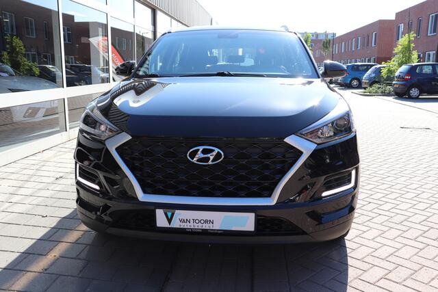 Hyundai TUCSON 1.6 GDi i-Motion Navigatie.