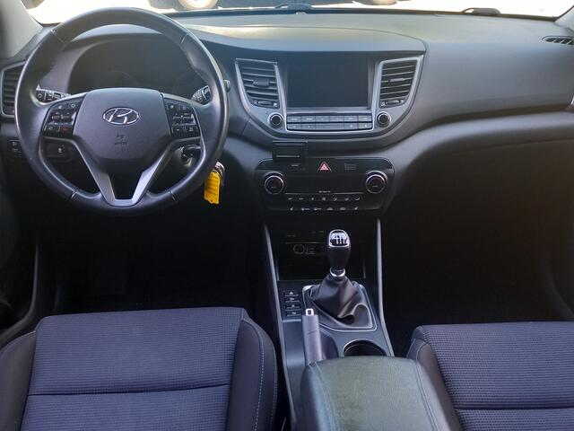 Hyundai TUCSON 1.6 GDi Comfort Parkeersensoren, achteruitrijcamera & trekhaak!!