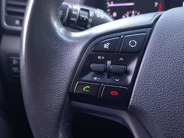 Hyundai TUCSON 1.6 GDi Comfort Parkeersensoren, achteruitrijcamera & trekhaak!!