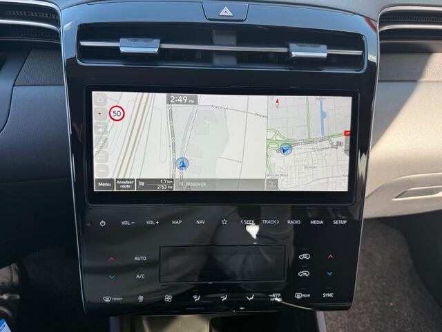 Hyundai TUCSON 1.6 T-GDI MILD HYBRIDE AUT. NAVI CAMERA CARPLAY LED