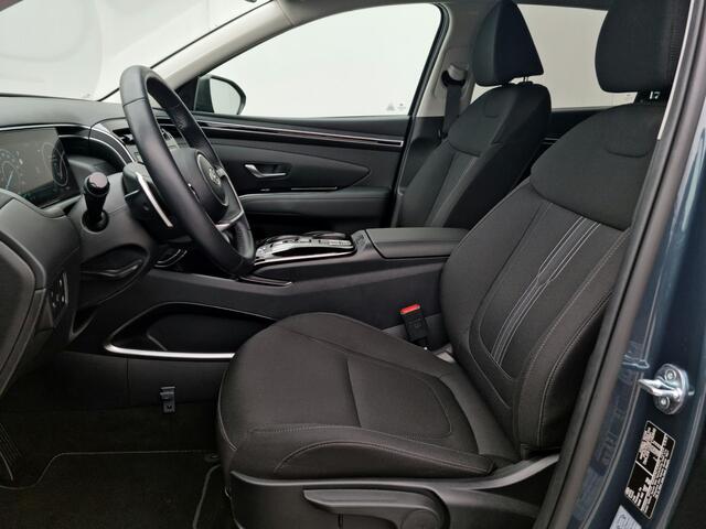Hyundai TUCSON 1.6 T-GDI PHEV Comfort Smart 4WD Trekhaak ( trekgewicht 1.350 KG ) / Stoelverwarming / Elektrische kofferbak /