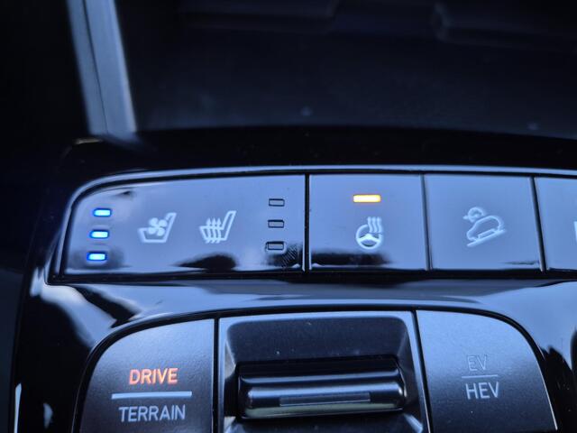 Hyundai TUCSON 1.6 T-GDI PHEV Plug-in N Line 4WD Automaat / Trekgewicht 1350 kg / Rondomzicht camera / Elektrische achterklep / Adaptief CC / Apple Carplay Android Auto / Stuur-,Stoel en Achterbankverwarming /