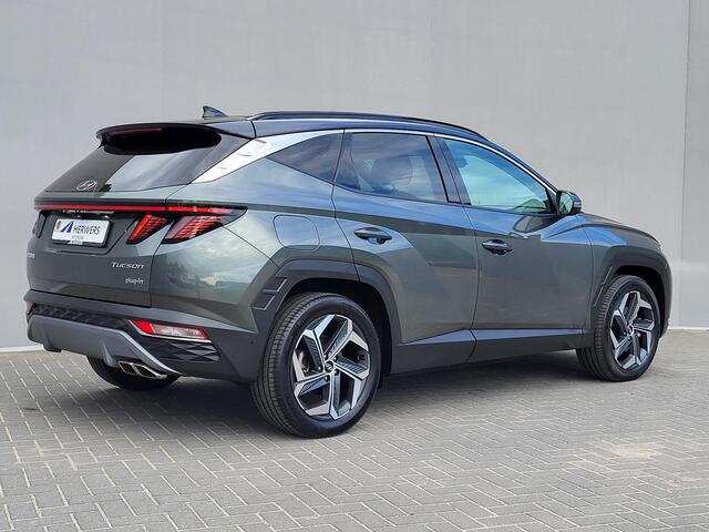 Hyundai TUCSON 1.6 T-GDI PHEV Premium 4WD Automaat / Dealer onderhouden / Trekhaakgewicht 1.350 kg / Elektr. klep en stoelen / Stoelventilatie / Stuur-, stoel- en achterbankverwarming / Navi / Apple Carplay / Android Auto /