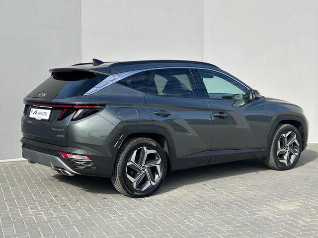 Hyundai TUCSON 1.6 T-GDI PHEV Plug-in Premium Sky 4WD Automaat / Afneembare Trekhaak / Trekgewicht 1350 kg / Apple Carplay Android auto / Stuur-, Stoel en Achterbankverwarming / Glazen schuif- en kanteldak / Elektrische achterklep /