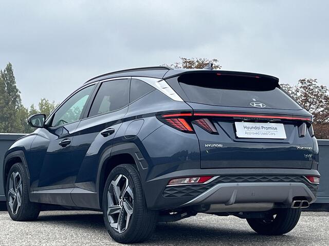 Hyundai TUCSON 1.6 T-GDI HEV Comfort Smart | Adaptieve cruisecontrol | 19'' Lichtmetalen velgen | Elektrische achterklep | Stuurverwarming | Stoelverwarming voor |