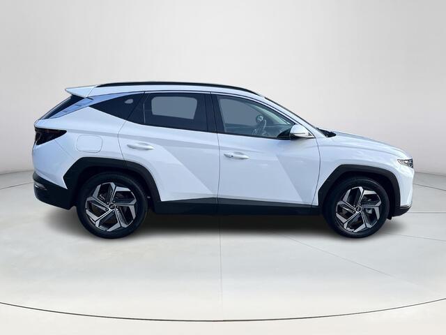 Hyundai TUCSON 1.6 T-GDI PHEV Comfort Smart 4WD | Trekhaak | Rijklaarprijs! | Elektrische achterklep |