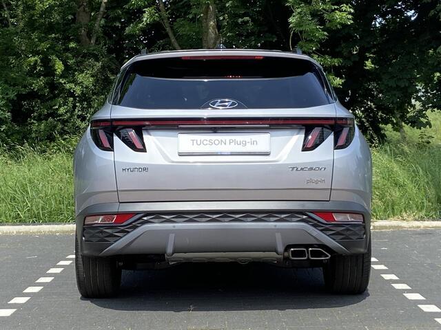 Hyundai TUCSON 1.6 T-GDI PHEV 265PK Comfort 4WD | Navigatie | Camera | WinterPack | 19'' Lichtmetalen velgen |