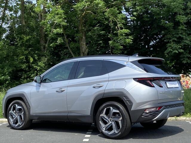 Hyundai TUCSON 1.6 T-GDI PHEV 265PK Comfort 4WD | Navigatie | Camera | WinterPack | 19'' Lichtmetalen velgen |