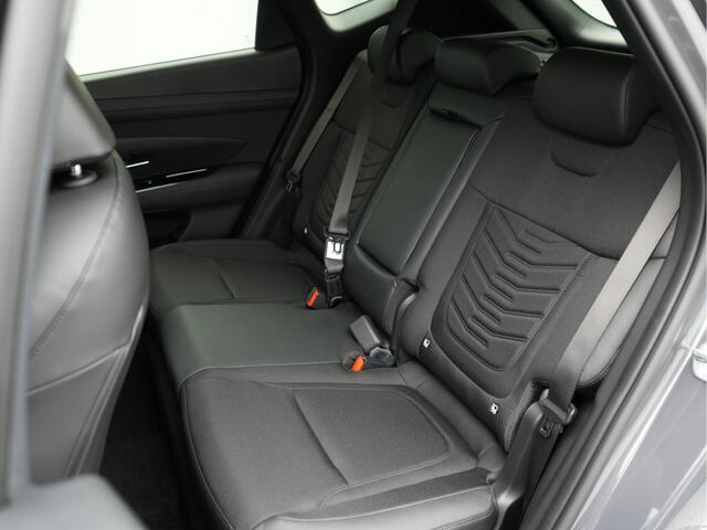 Hyundai TUCSON 1.6 T-GDI PHEV Comfort Smart FACELIFT Plug-In Hybride Automaat met Navigatie, Elektrische Achterklep en Camera