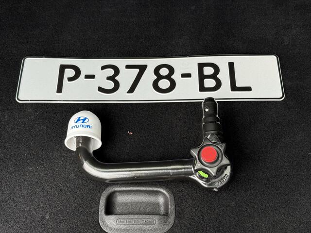 Hyundai TUCSON 1.6 T-GDI HEV Premium / 1ste Eigenaar / Dealer Onderhouden / Trekhaak afneembaar / 1650KG Trekgewicht / Stoel Verwarming+Verkoeling / 360º Camera / Elektrische Stoelen met Geheugen / Elektrische Achterklep /