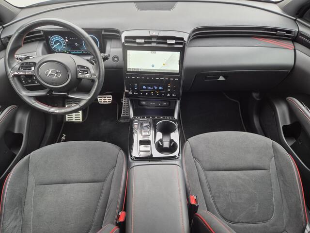 Hyundai TUCSON 1.6 T-GDI PHEV Plug-in N Line 4WD Automaat / Apple Carplay Android Auto / Stuur-, Stoel en Achterbankverwarming / Rondomzicht camera / Adaptief CC / Stoelventilatie / Elektrische achterklep / Trekgewicht 1.350kg /