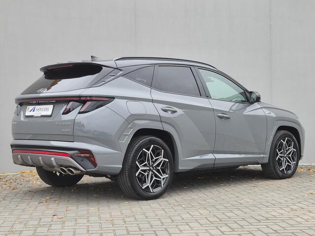 Hyundai TUCSON 1.6 T-GDI PHEV Plug-in N Line 4WD Automaat / Apple Carplay Android Auto / Stuur-, Stoel en Achterbankverwarming / Rondomzicht camera / Adaptief CC / Stoelventilatie / Elektrische achterklep / Trekgewicht 1.350kg /