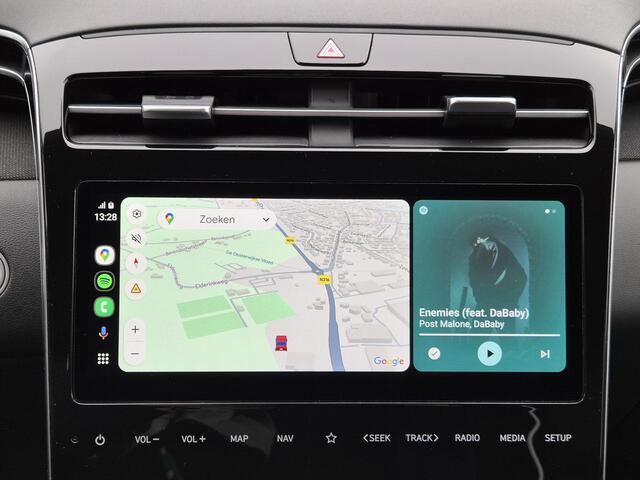 Hyundai TUCSON 1.6 T-GDI HEV 230 PK Premium Automaat / Trekgewicht 1650 kg / Apple Carplay Android Auto / Stuur- en Stoelverwarming / Rondomzicht camera / Climate Control / Stoelventilatie voor /