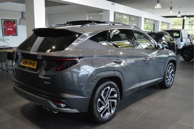 Hyundai TUCSON 1.6 T-GDI PHEV 4WD Krell audio pano leer keyless 19 inch !!