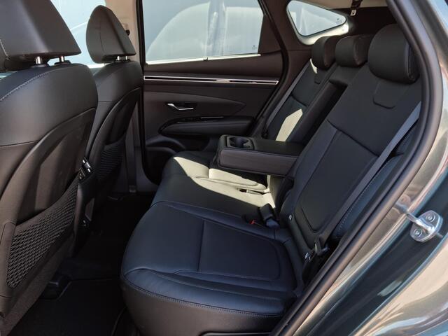 Hyundai TUCSON 1.6 T-GDI PHEV Premium 4WD / Trekhaak (Trekgewicht 1.350kg) / Stuur- en Stoelverwarming / Stoelverkoeling / Adaptieve Cruise Control / 360° Camera / Climate Control / Navigatie full map / Apple Carplay & Android Auto / Elektrisch Verstelbare Voorstoelen m