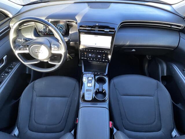 Hyundai TUCSON 1.6 T-GDI HEV i-Motion Automaat / Fabrieksgarantie tot 02-2028 **/ Dealer onderhouden / 1.650kg trekgewicht / Navigatie / Achteruitrijcamera / Apple Carplay Android / 17" LM wielen /