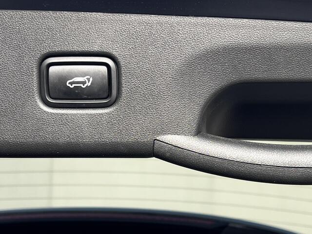 Hyundai TUCSON 1.6 T-GDI HEV 230pk Comfort Smart / Fabrieksgarantie tot 09-2028 / Dealer onderhouden / Trekgewicht 1650 KG / Navigatie / Achteruitrijcamera / Stuur- en stoelverwarming / Apple Carplay/Android auto / 19" LM /