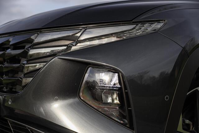 Hyundai TUCSON 1.6 T-GDI PHEV Premium Sky 4WD ? Pano ? Leder ? 360Cam