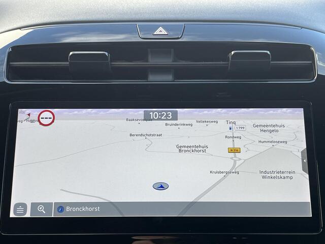 Hyundai TUCSON 1.6 T-GDI PHEV N Line Ed. 4WD Automaat / Dealer Onderhouden / Achteruitrij Camera / Stuur- en Stoelverwarming / Apple Carplay & Android Auto / Keyless Entry & Start / Navigatie full map / Adaptieve cruise control / Elektrische achterklep / Ski-luik / Kre