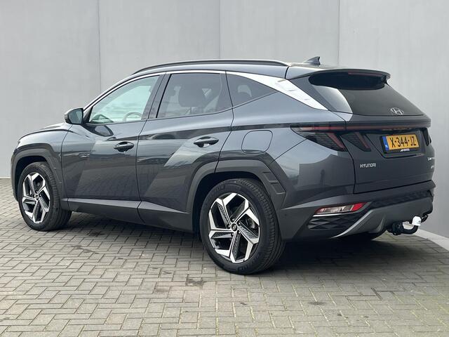 Hyundai TUCSON 1.6 T-GDI PHEV Premium 4WD / Trekhaak (Trekgewicht 1.350kg) / 360° Camera / Adaptieve Cruise Control / Stuur- en Stoelverwarming voor en achter / Stoelverkoeling / Apple Carplay & Android Auto / Keyless Entry & Start / Navigatie full map / Elektrisch Vers
