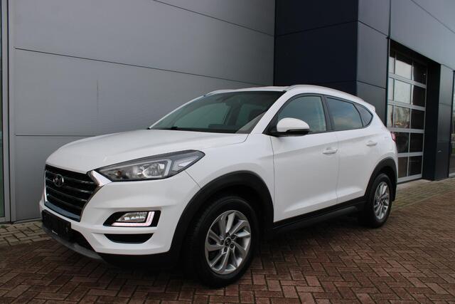 Hyundai TUCSON 1.6 T-GDI 177pk Comfort Automaat Airco Navi Carplay Trekhaak Zeer mooi!