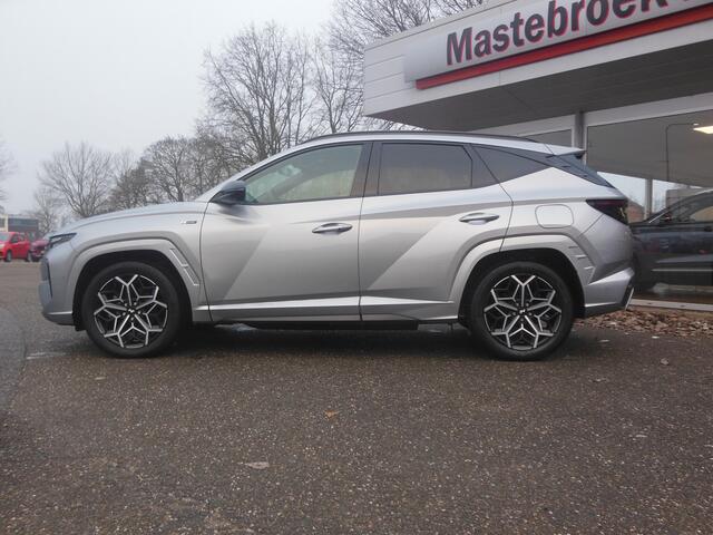 Hyundai TUCSON 1.6 T-GDI PHEV Premium Sky 4WD Staat in Hardenberg