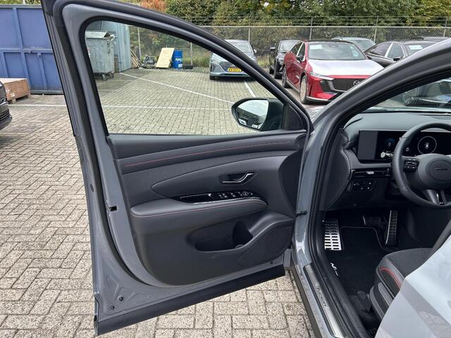Hyundai TUCSON 1.6 T-GDI PHEV N Line Business | Climate Control | Stoelverwarming | Achteruitrijcamera | Cruise Control | Apple-Carplay en Android Auto | Navigatie |Trekhaak afneembaar| All Season banden\