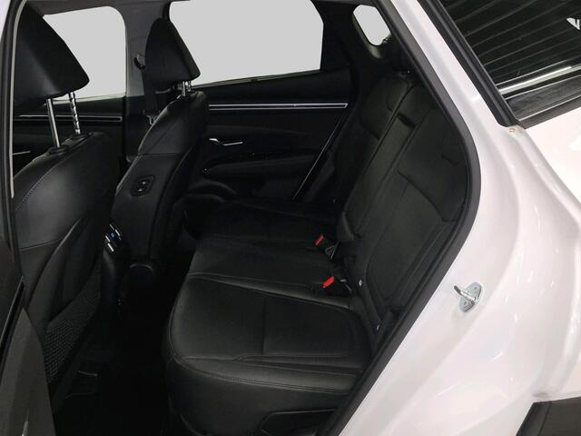 Hyundai TUCSON 1.6 T-GDI HEV Premium Sky | Automaat | Volleder | 360 Camera | Schuifdak | | Stoelverwarming/koeling | Verwarming achterbank |