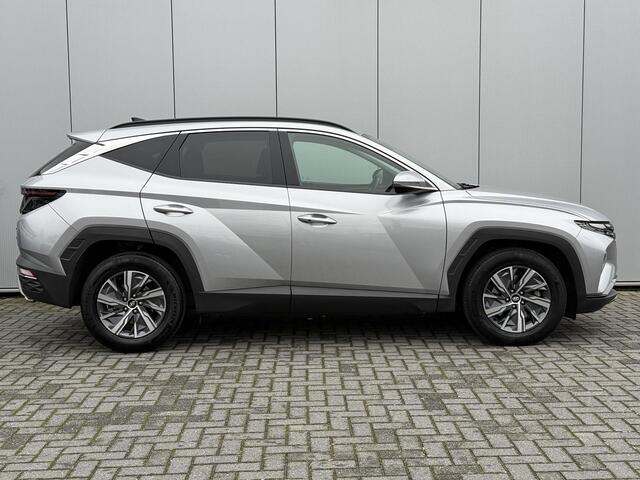 Hyundai TUCSON 1.6 T-GDI HEV Comfort Smart / Navigatie / Adaptieve Cruise Control / Fabrieksgarantie t/m 10-2027 / Elektrisch bedienbare achterklep /
