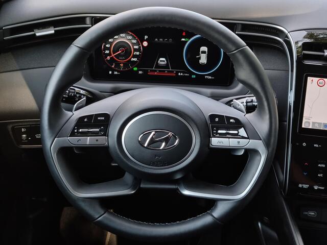 Hyundai TUCSON 1.6 T-GDI PHEV Comfort Smart 4WD / Trekhaak 1350 KG Trekgewicht / Navigatie / Cruise Control Adaptief / Stoel en Stuurwiel Verwarming Voorzijde /