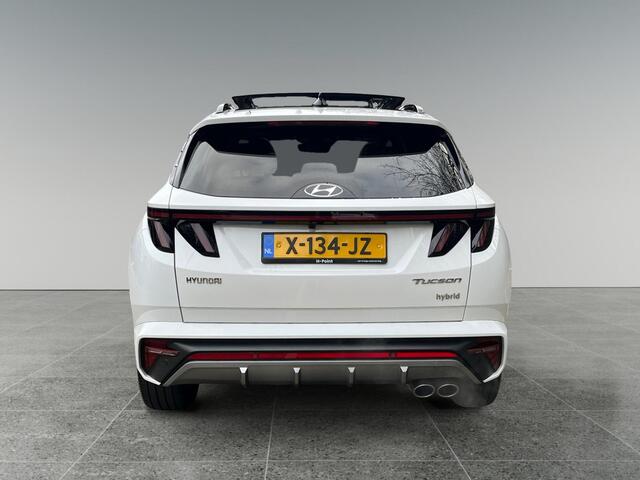 Hyundai TUCSON 1.6 T-GDI HEV 230pk N Line Sky | SCHUIFKANTELDAK | ALCANTARA BEKLEDING | STOELVENTILATIE & VERWARMING | 360° CAMERA | ADAPTIEVE CRUISECONTROL | SPORTIEF DESIGN | ELEKTRISCH VERSTELBARE VOORSTOELEN |
