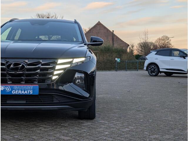 Hyundai TUCSON 1.6 T-GDI PHEV Premium 4WD | Elektrische stoel, Stoel ventilatie, 1e eigenaar, Keyless, Dealer onderhouden, zeer luxe!