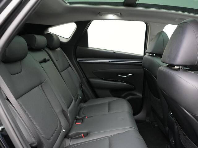Hyundai TUCSON 1.6 T-GDI Premium Sky 4WD Plug In Hybrid 265pk Dealer O.H. PHEV | Panodak | Adaptive Cruise | Camera | Krell Audio | Lederen Sportstoelen Memory & Ventilatie | Stoelen & Stuur Verwarmd | Keyless | Blis | Navigatie | DAB |