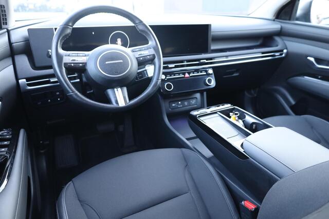 Hyundai TUCSON 1.6 T-GDI PHEV Comfort Smart CYPRESS-GREEN!! LEER CARPLAY STUUR/STOELVERW. WIDESCREEN DAB CAMERA HUD ACC KRELL ELEC.STOEL HILL-HOLD 2XPDC 19''LMV