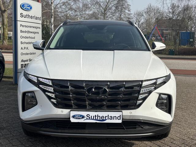 Hyundai TUCSON 1.6 T-GDI PHEV Premium Sky 4WD | SCI | Panoramadak | Dealer onderhouden | Leder | Achteruitrijcamera