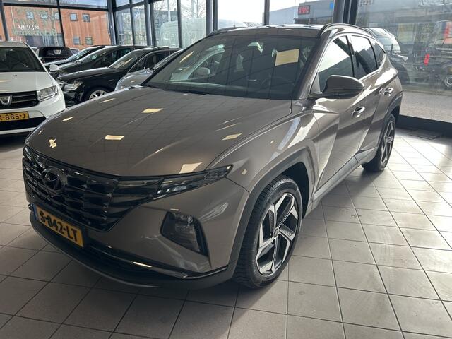Hyundai TUCSON 1.6 T-GDI PHEV Prem 4X4 AUTOMAAT BJ 2021 !!!