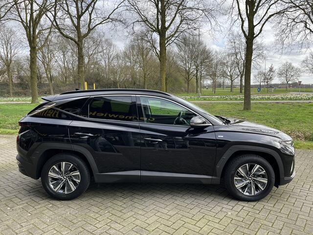 Hyundai TUCSON 1.6 T-GDI MHEV Comfort Smart | AUTOMAAT | CAM | CARPLAY | LANE ASIST | NAVI | PDC V&A | STUUR/STOELVERW. | TREKHAAK