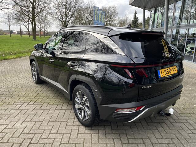 Hyundai TUCSON 1.6 T-GDI MHEV Comfort Smart | AUTOMAAT | CAM | CARPLAY | LANE ASIST | NAVI | PDC V&A | STUUR/STOELVERW. | TREKHAAK