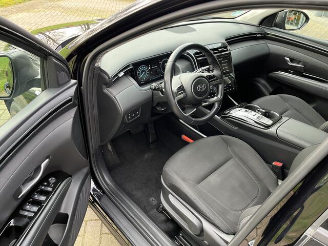 Hyundai TUCSON 1.6 T-GDI MHEV Comfort Smart | AUTOMAAT | CAM | CARPLAY | LANE ASIST | NAVI | PDC V&A | STUUR/STOELVERW. | TREKHAAK