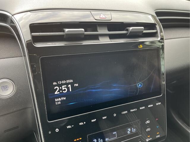 Hyundai TUCSON 1.6 T-GDI MHEV Comfort Smart | AUTOMAAT | CAM | CARPLAY | LANE ASIST | NAVI | PDC V&A | STUUR/STOELVERW. | TREKHAAK