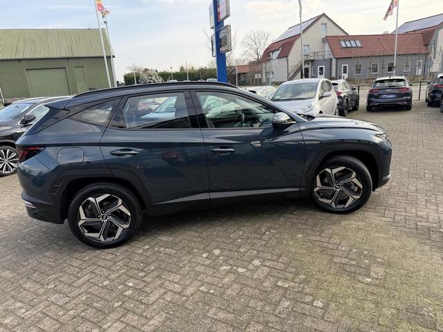 Hyundai TUCSON 1.6 T-GDI PHEV Comfort 4WD | Navigatie, Camera, Parkeersensoren, weinig km!